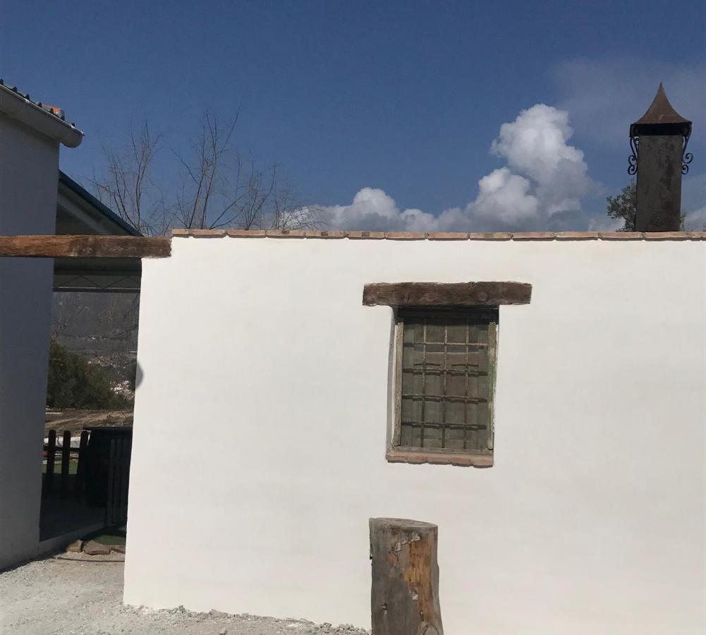 Estancia Al Pie De La Sierra Del Pozo Pozo Alcon Luaran gambar